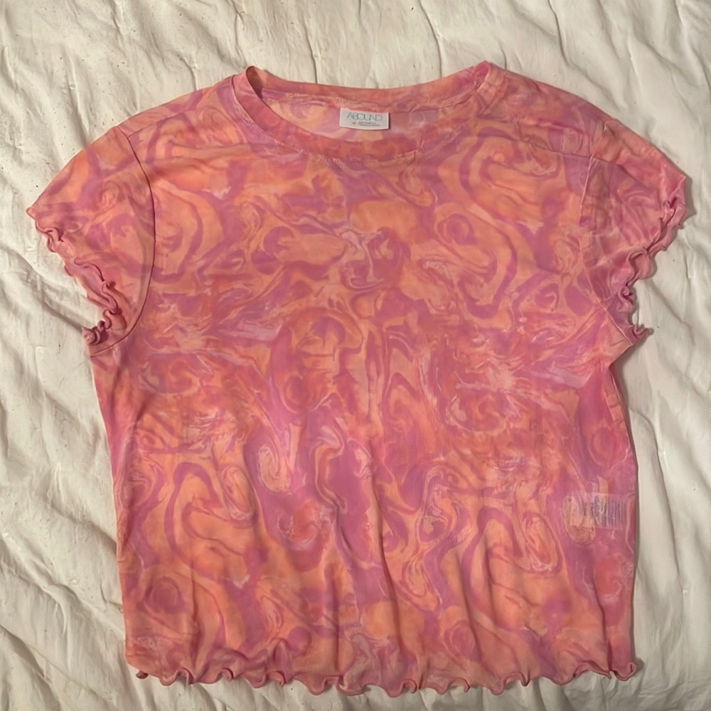 y2k pink and orange top w lettuce trim along sleeves and bottom